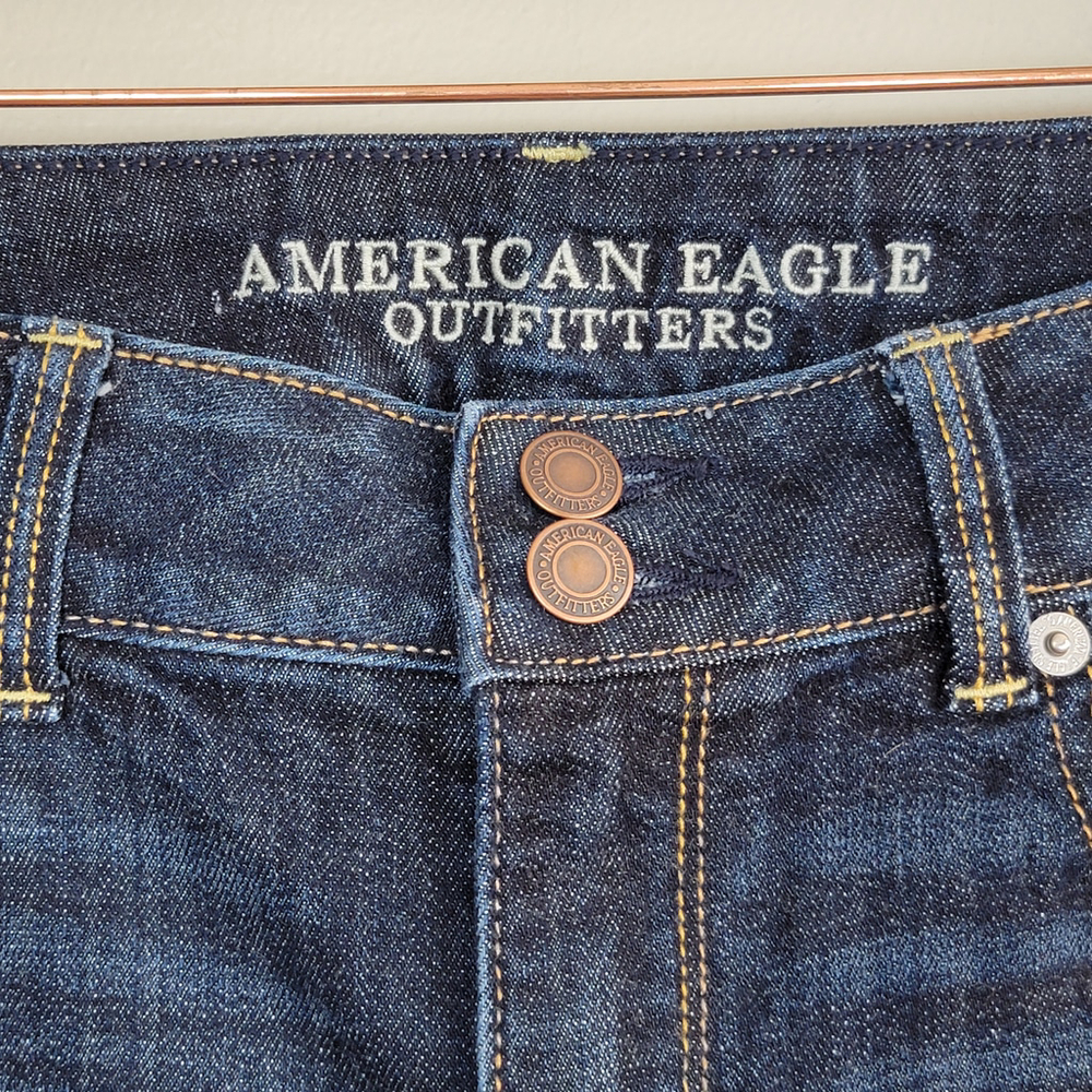American Eagle Artist Crop Jeans Dark Blue Cropped Low Rise Stretch Denim AE 10 - Picture 3 of 9